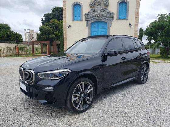BMW X5 4.4 4X4 M50I TURBO GASOLINA 4P AUTOMÁTICO BMW X5 4.4 4X4 M50I TURBO GASOLINA 4P AUTOMÁTICO